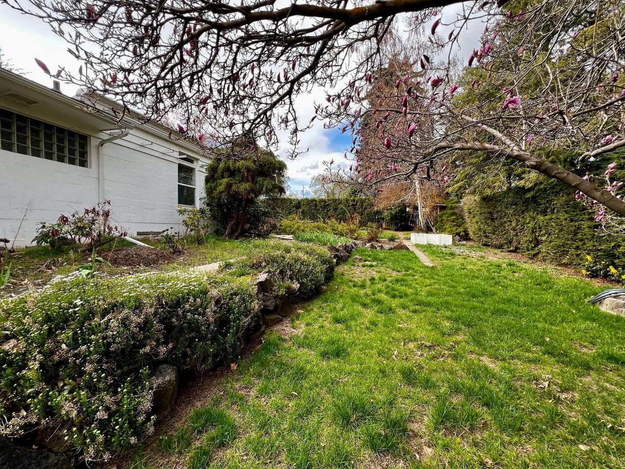 416 S 23rd Ave - Photo 4 of 32