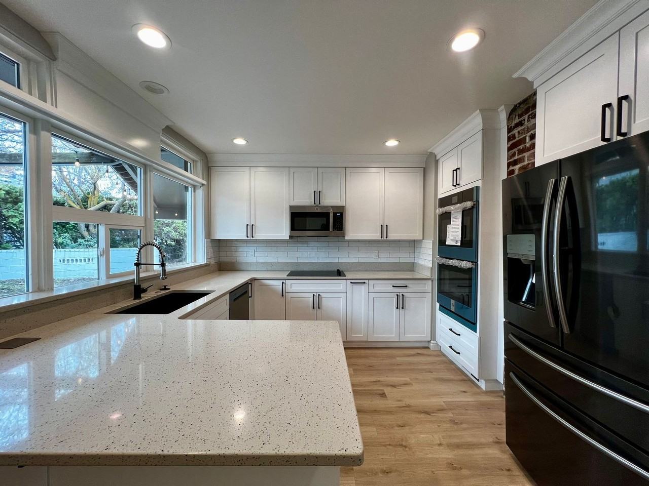 416 S 23rd Ave - Photo 7 of 32