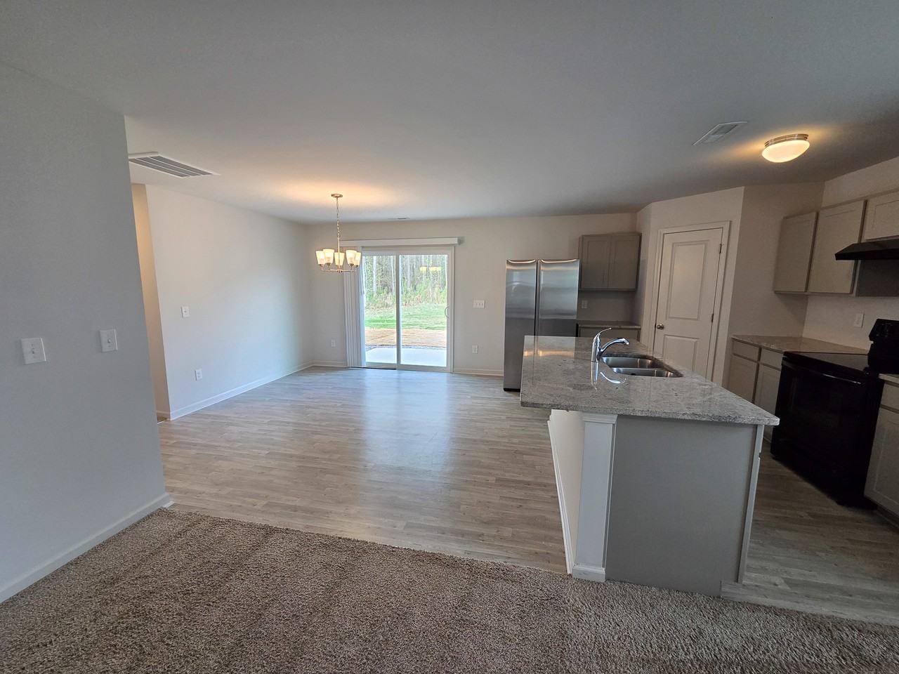 245 Yellowwood Ave - Photo 2 of 23