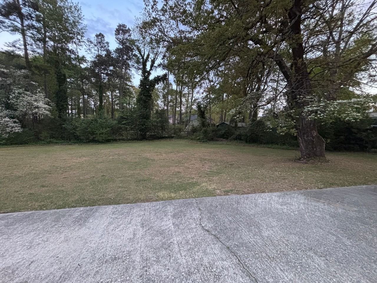 1019 Dogwood Ave - Photo 7 of 27