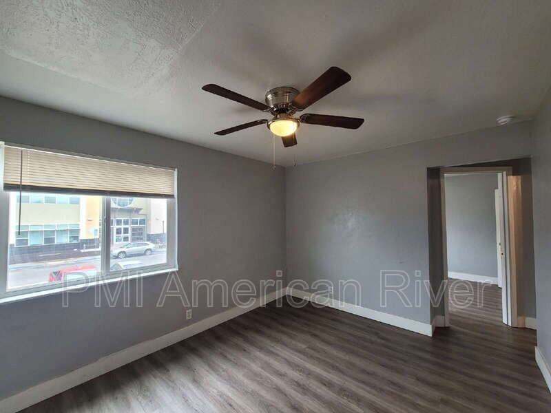 3729 Balsam St #6 - Photo 3 of 9