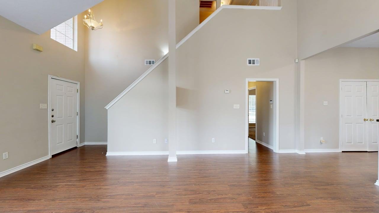 1621 Park Pl - Photo 3 of 27