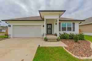 featured image of 5827 Belmont Stakes Rd