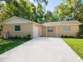 featured image of 104 Inwood Cir