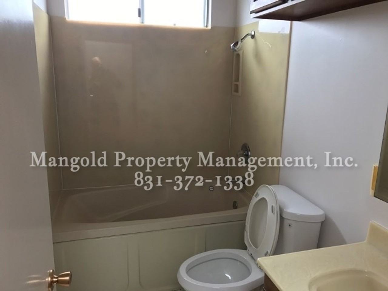 2010 Mendocino St #A - Photo 6 of 7