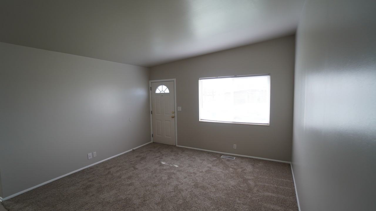 5436 Sw - Photo 4 of 22