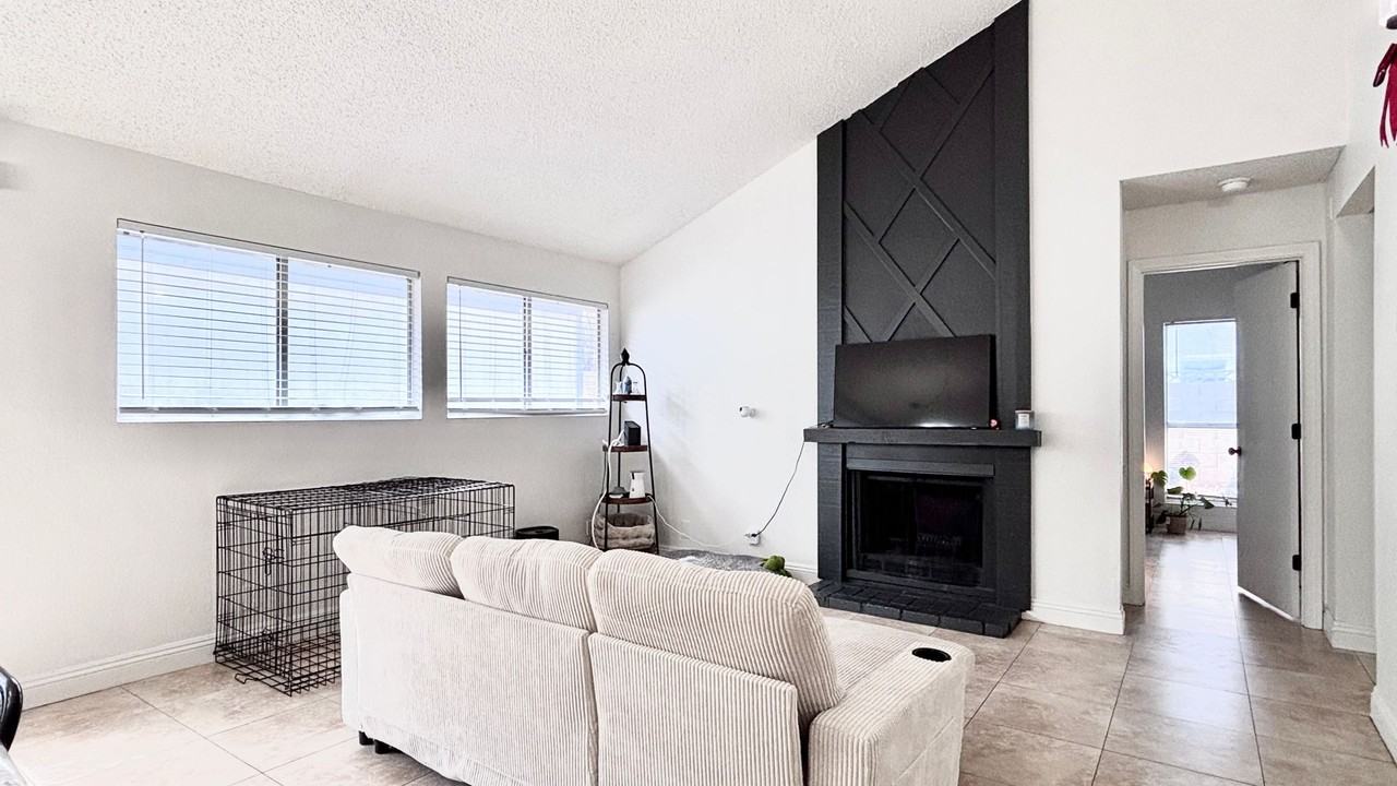 2318 El Molino Cir - Photo 2 of 14