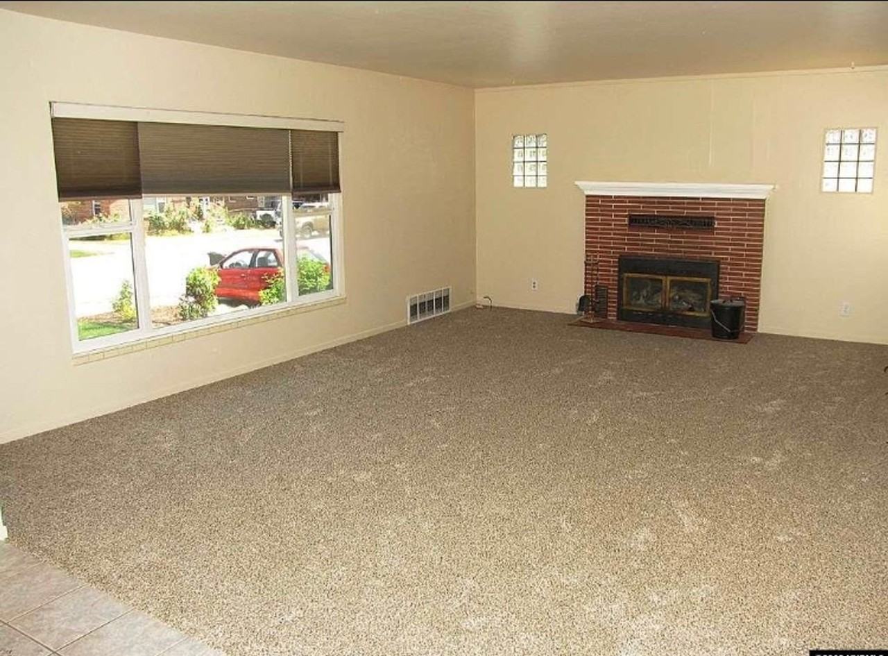 635 Hunter Lake Dr - Photo 4 of 13