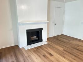 featured image of 4305 Golden Oaks Ln
