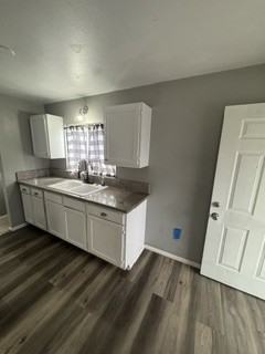 738 N G St - Photo 7 of 19