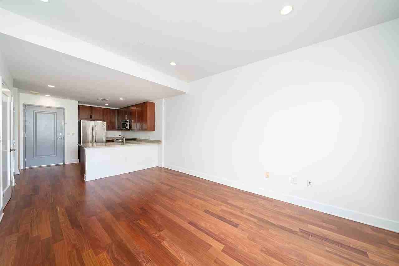 201 Luis M Marin Blvd #1503 - Photo 5 of 33