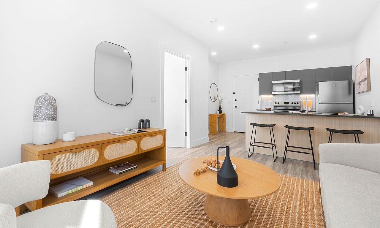 327 Communipaw Ave #202 - Photo 5 of 40