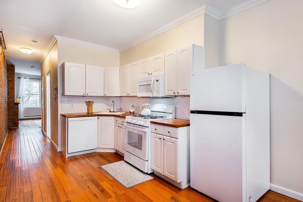 353 7th St #1 - Photo 7 of 13