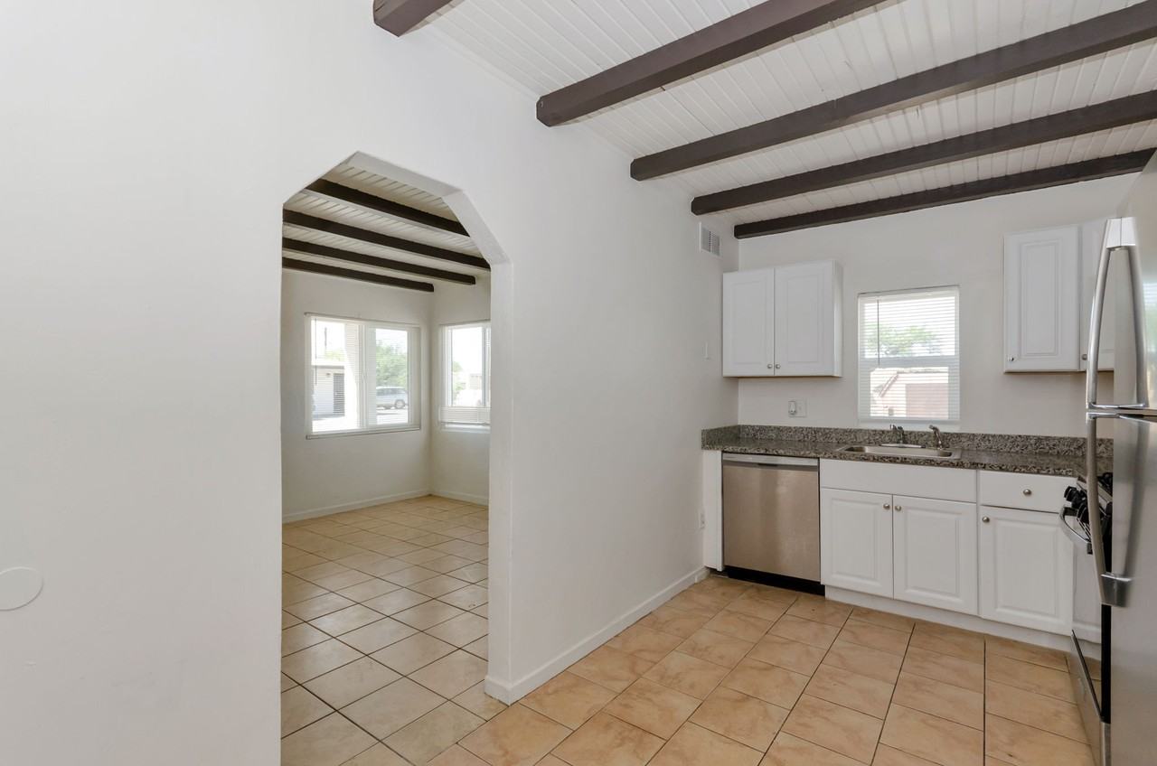 3048 N Sparkman Blvd - Photo 7 of 27