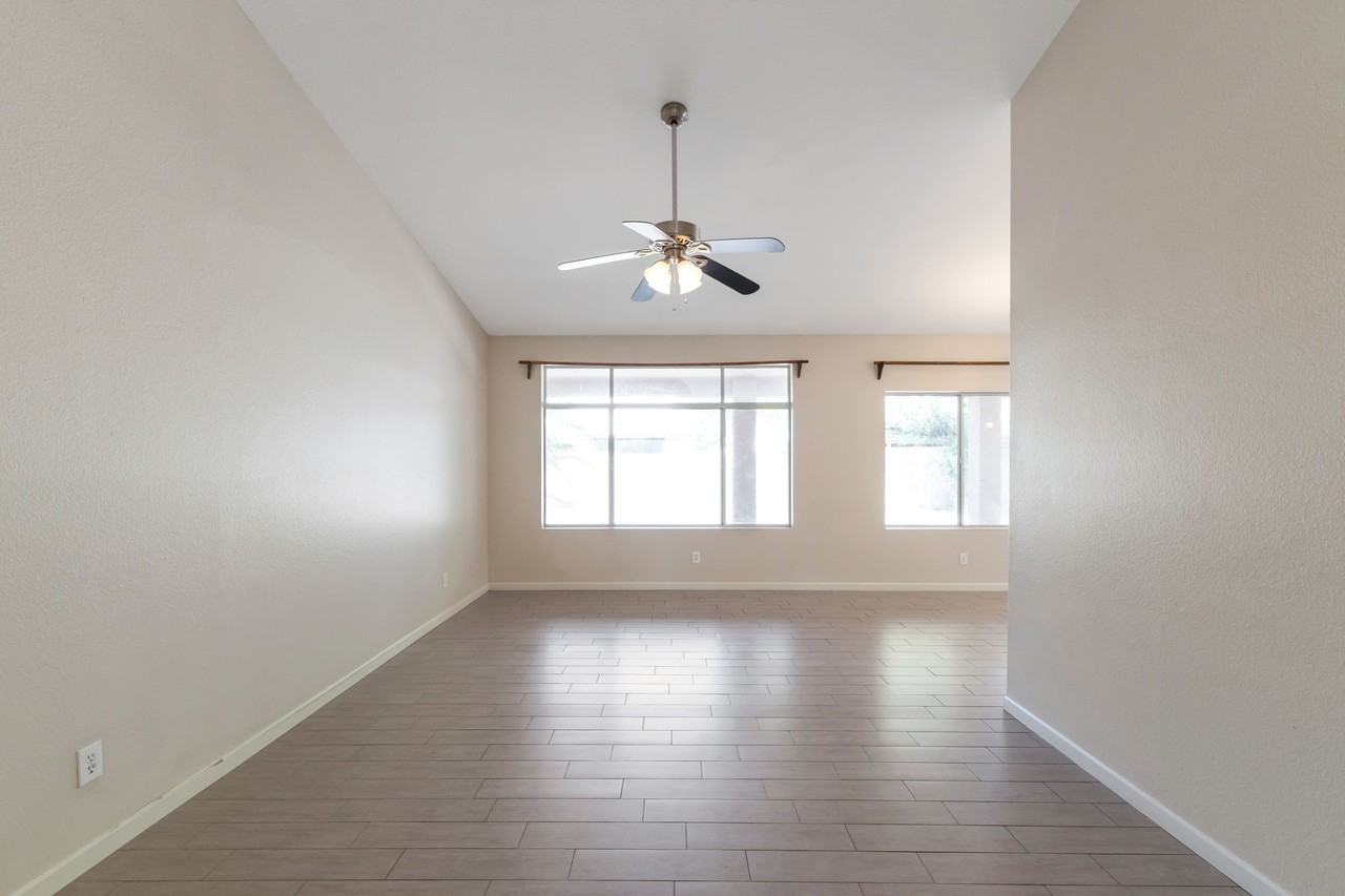 9971 E Paseo San Bruno - Photo 3 of 24