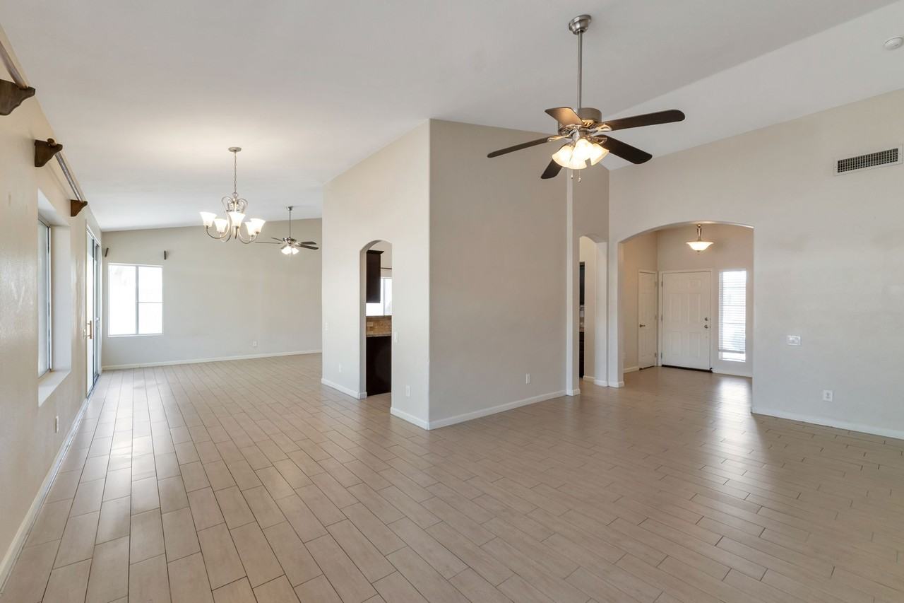 9971 E Paseo San Bruno - Photo 5 of 24