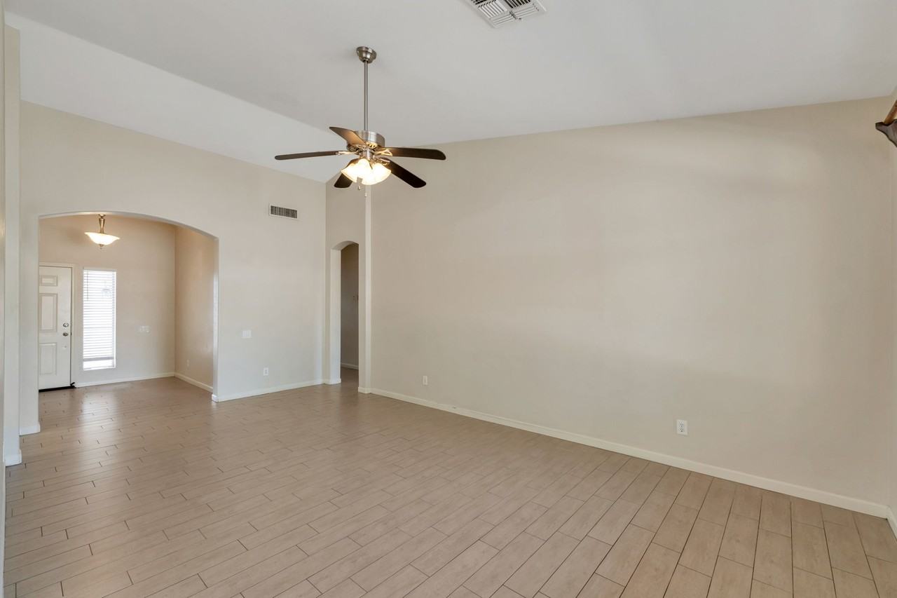 9971 E Paseo San Bruno - Photo 6 of 24