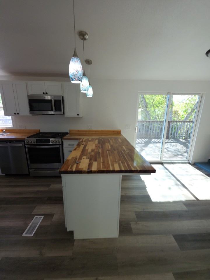 6099 Roland Dr. - Photo 4 of 29