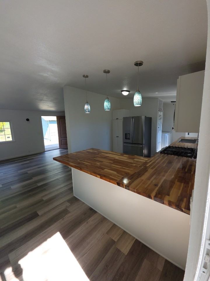 6099 Roland Dr. - Photo 3 of 29