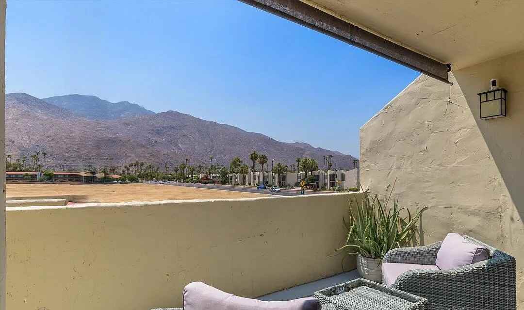 1655 E Palm Canyon Dr - Photo 4 of 12