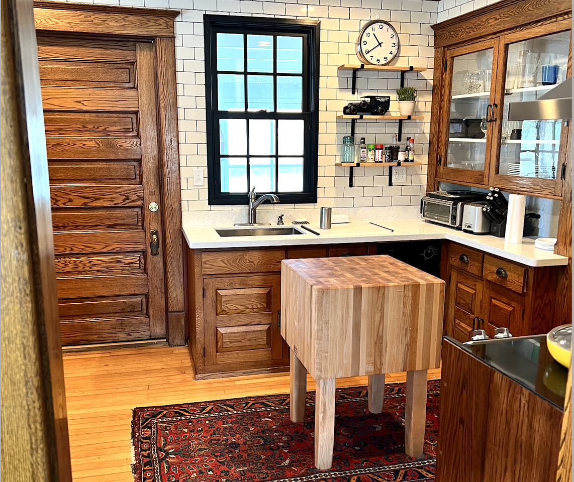 4412 Washburn Ave S #2 - Photo 3 of 10