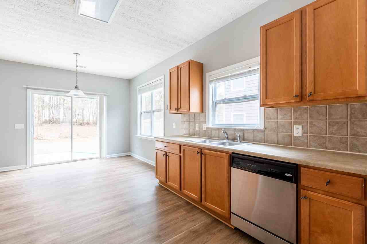 3290 Cooper Woods Dr - Photo 6 of 23