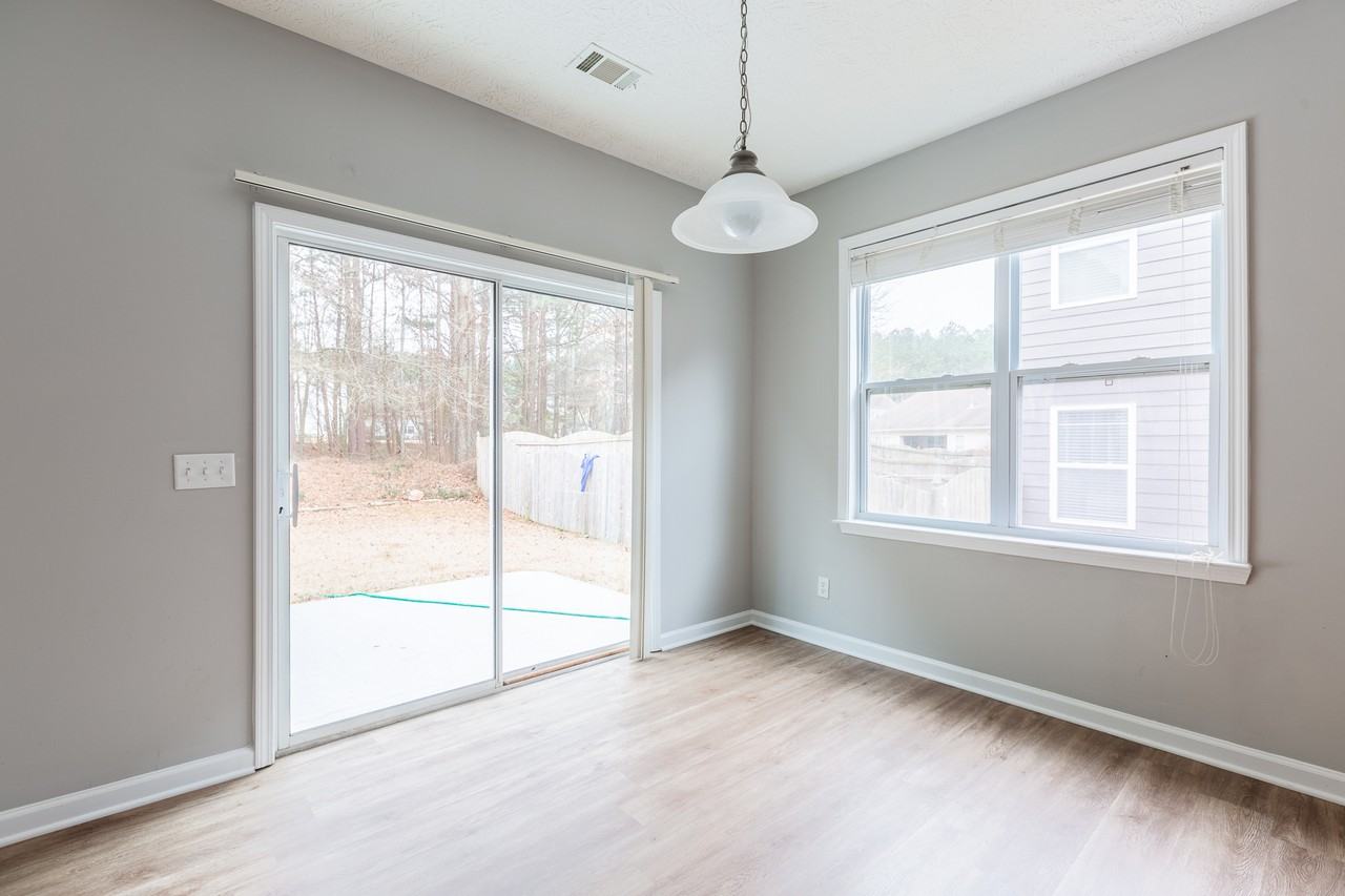 3290 Cooper Woods Dr - Photo 7 of 23