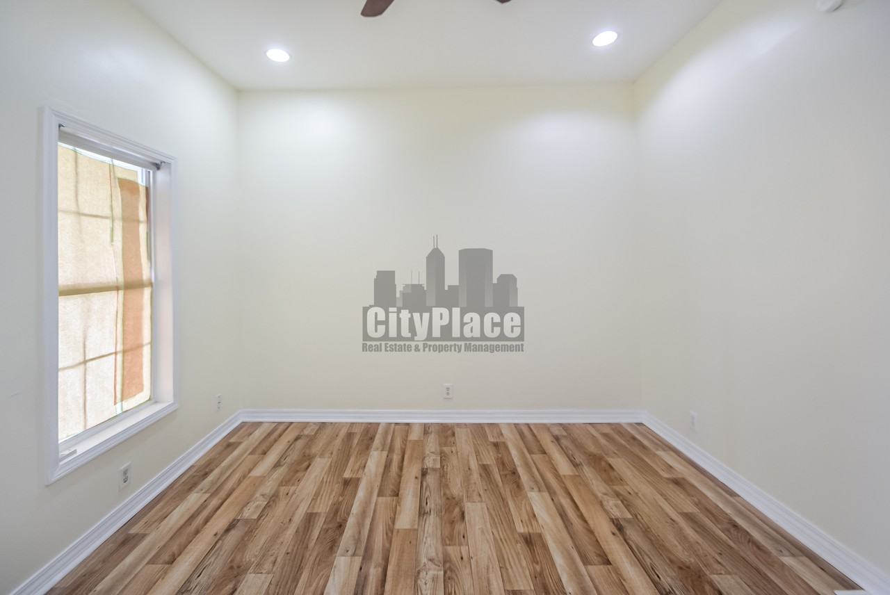 1456 Kappes St - Photo 5 of 16