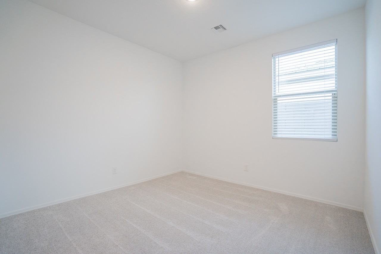 46870 W Cansados Rd - Photo 7 of 36