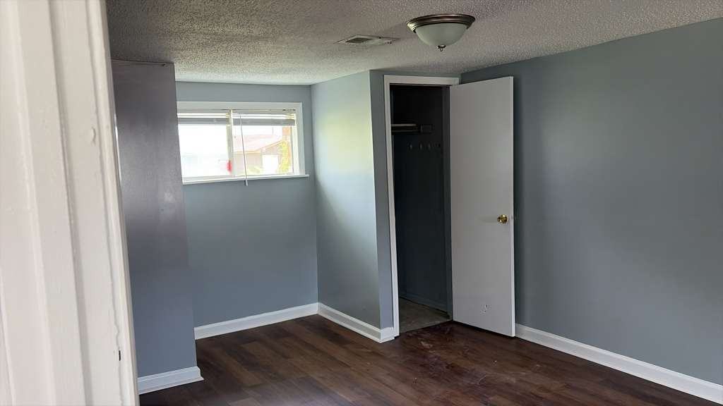 439 Marlowe Ave - Photo 4 of 15