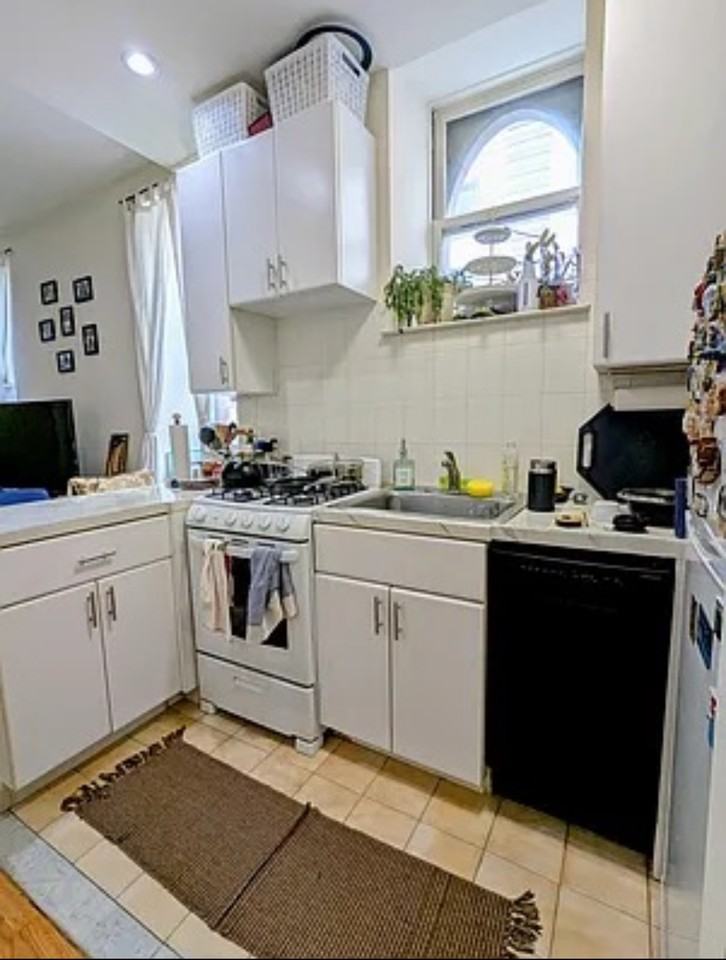 60 W 75th St #3G - Photo 5 of 19