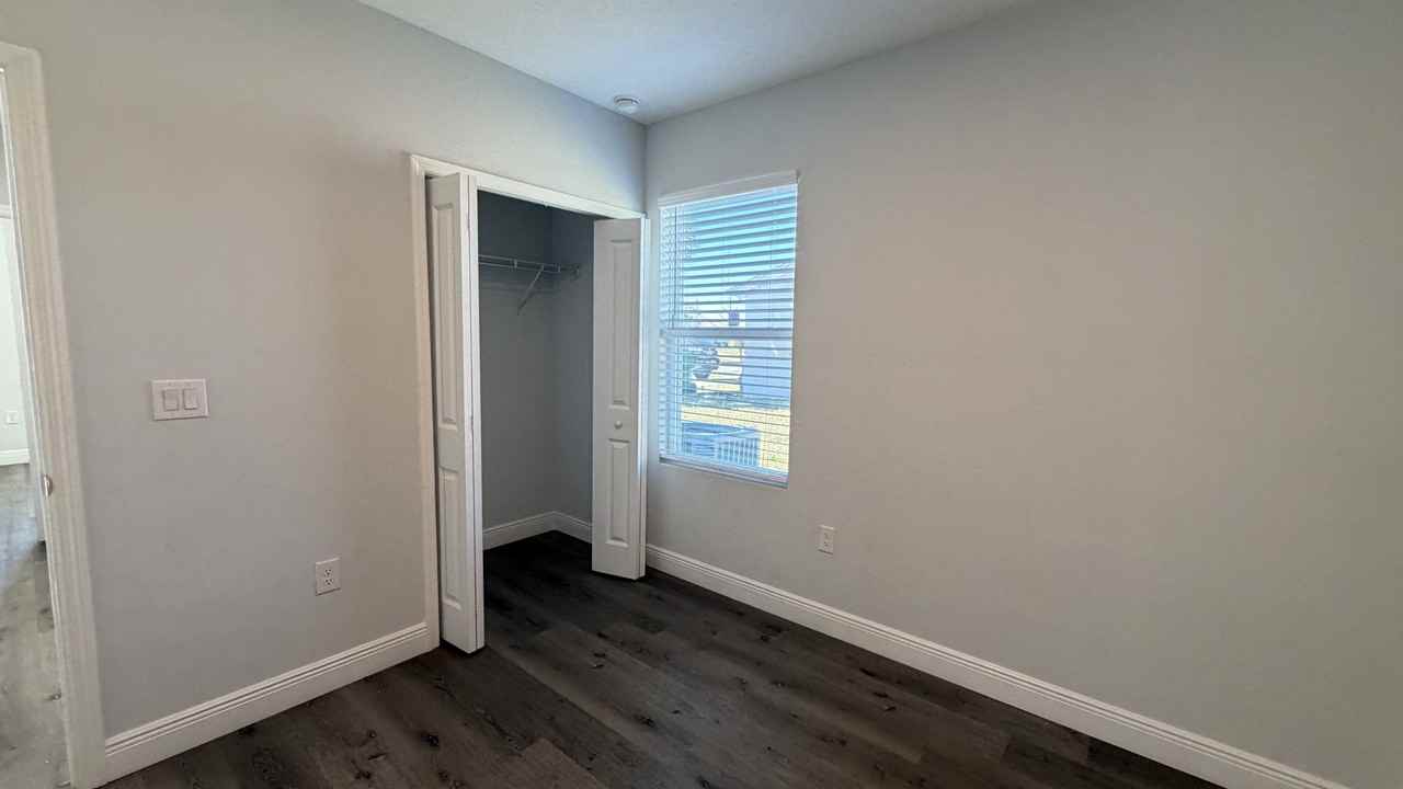 11224 Kimberly Ave - Photo 5 of 9