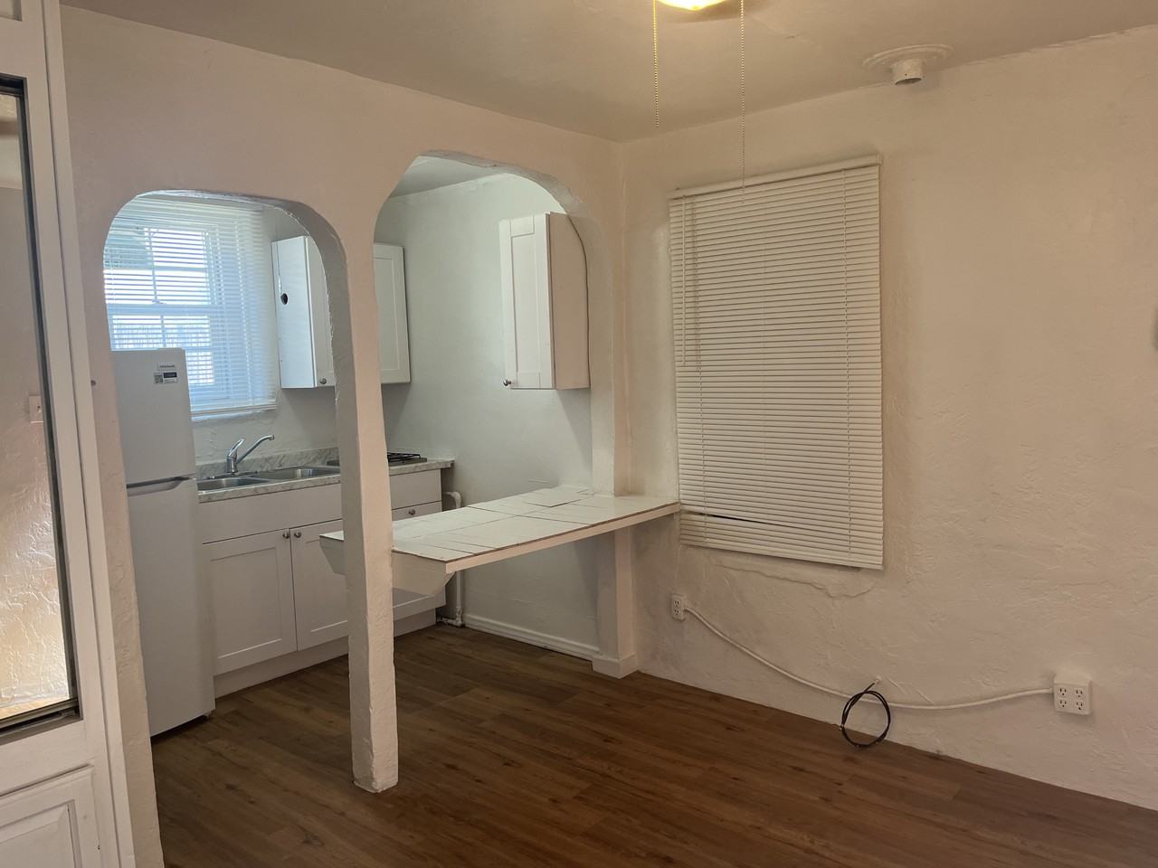 7524 2Nd St Nw - Photo 2 of 7