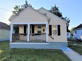 featured image of 829 S Division St