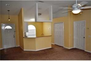 601 Fisher Ct - Photo 4 of 8