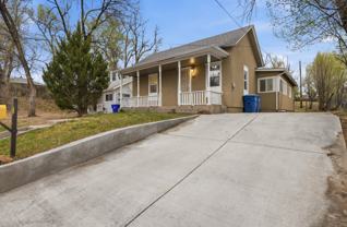 911 S El Paso St - Photo 1 of 1