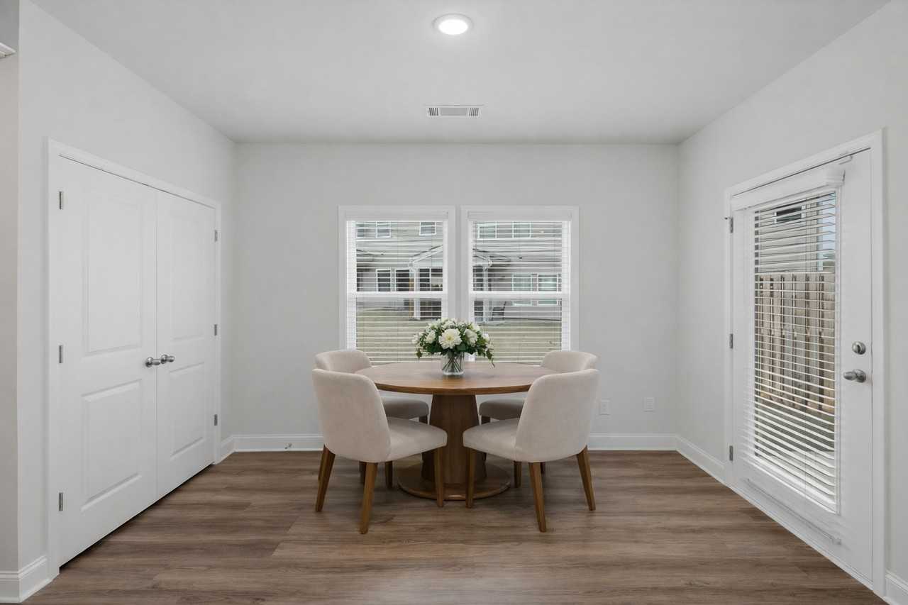 2260 Chant St - Photo 4 of 50