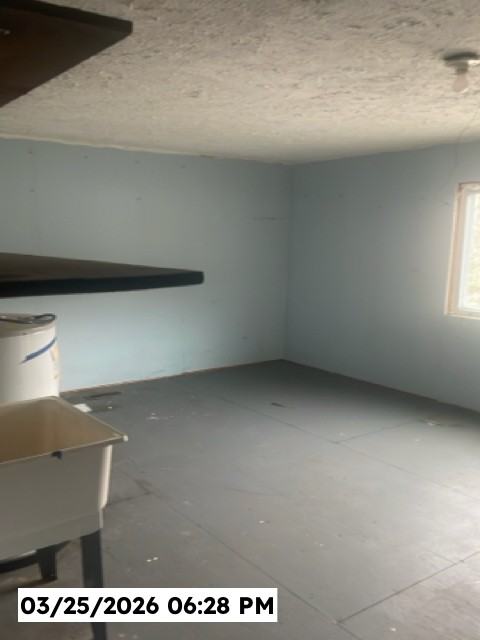 120 Rainbow Cir - Photo 3 of 11