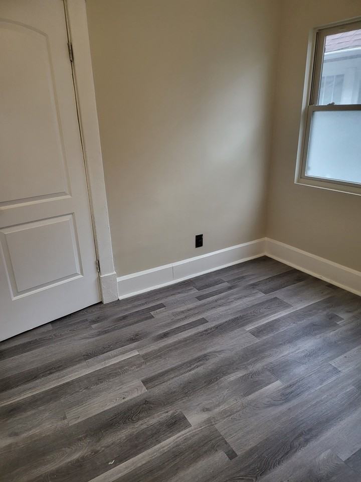 3128 Broadway St #NA - Photo 4 of 10