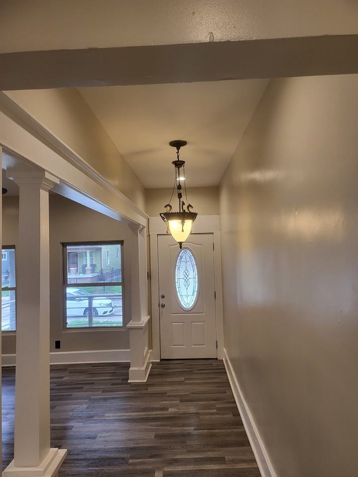 3128 Broadway St #NA - Photo 7 of 10