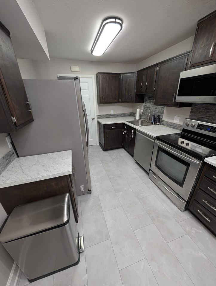 1206 Queens Ave #1206 - Photo 4 of 30