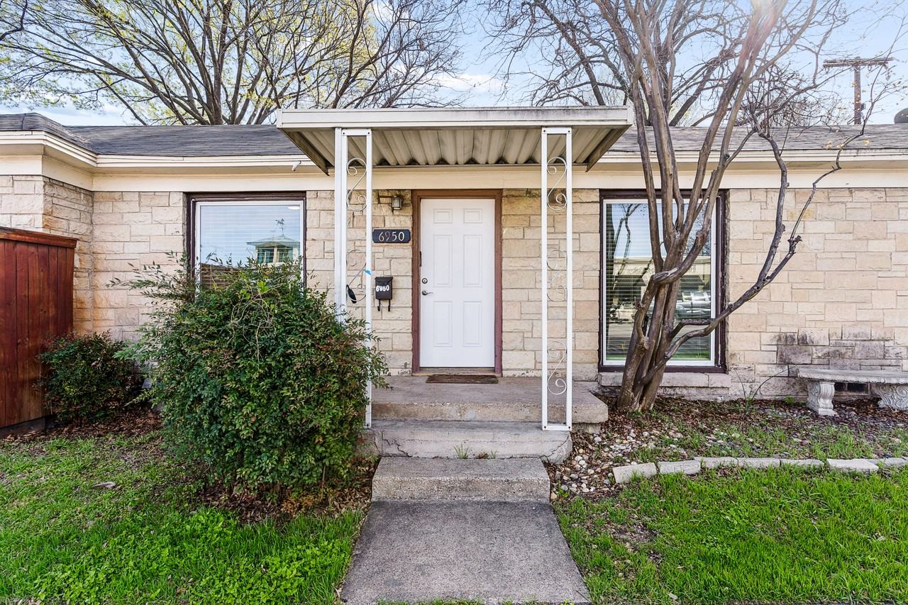6950 Hillcrest Ave #NA - Photo 4 of 30
