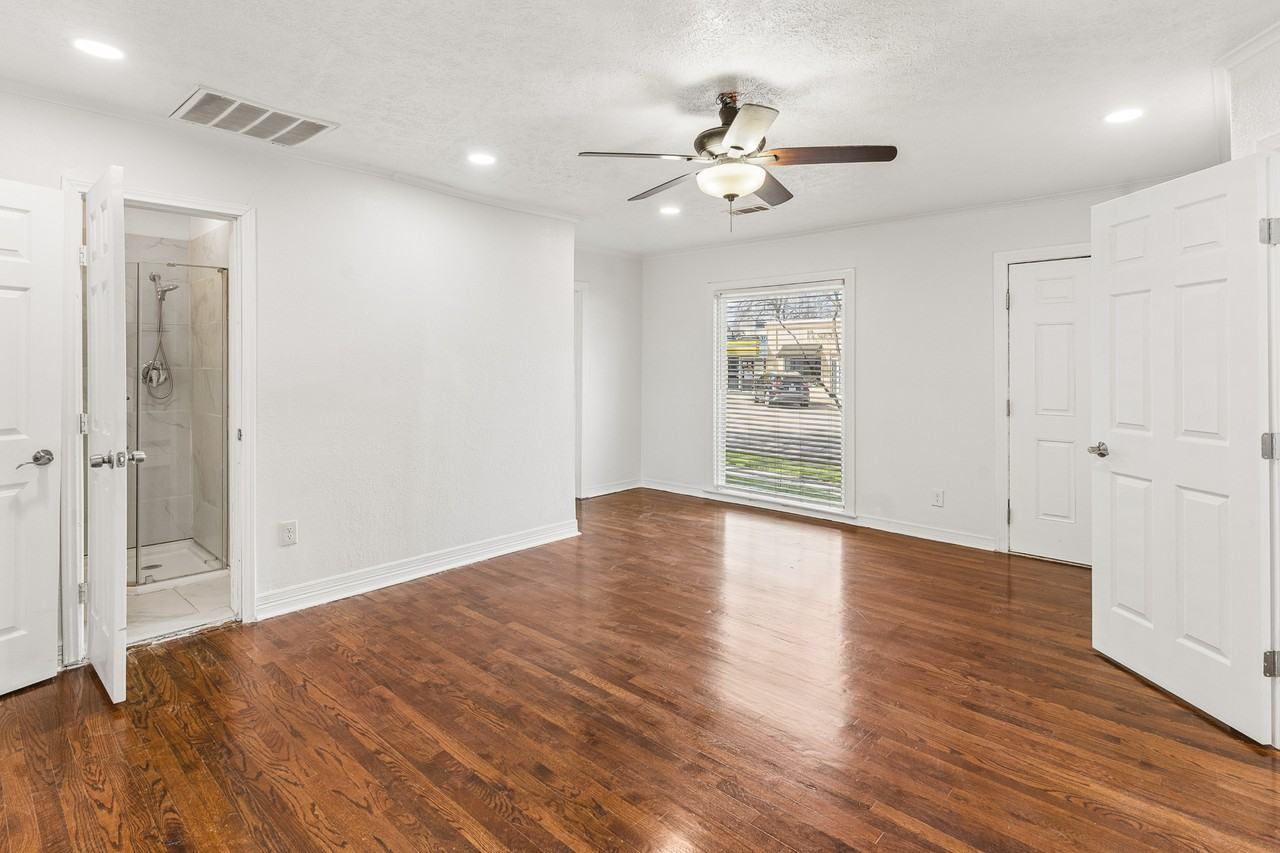 6950 Hillcrest Ave #NA - Photo 6 of 30