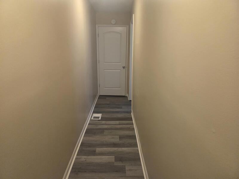 247 S Randolph St - Photo 5 of 10