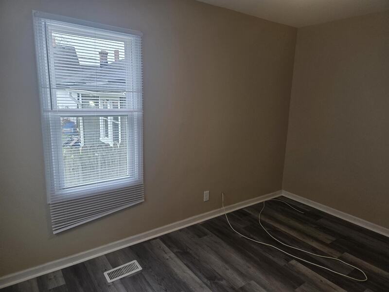 247 S Randolph St - Photo 7 of 10