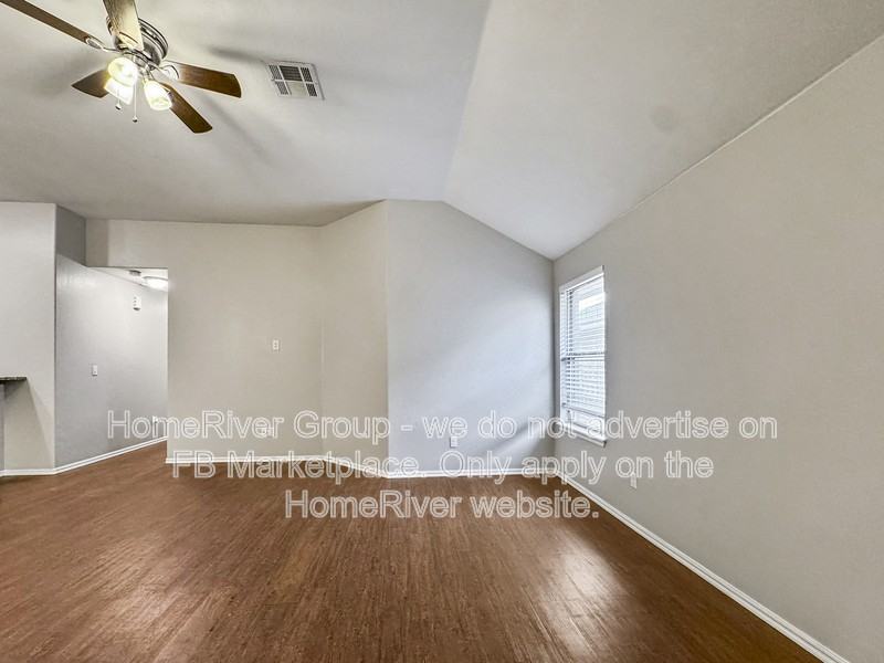 1729 Everglade Ct - Photo 7 of 31