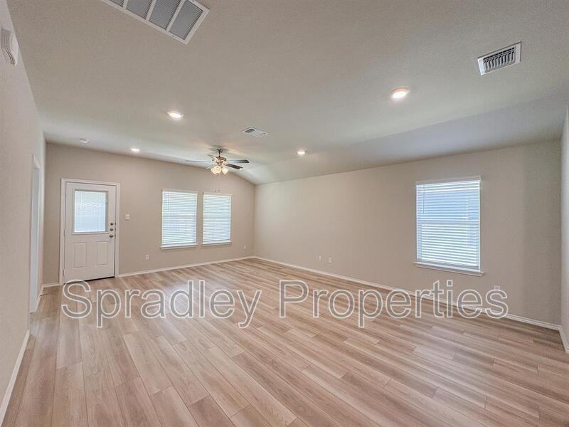 1012 Ribeye Rd - Photo 4 of 16