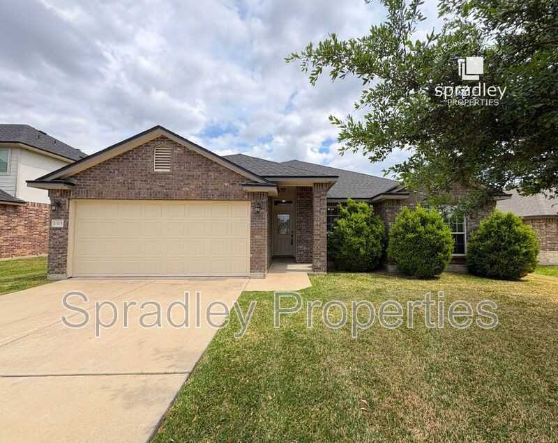1315 Starlight Dr