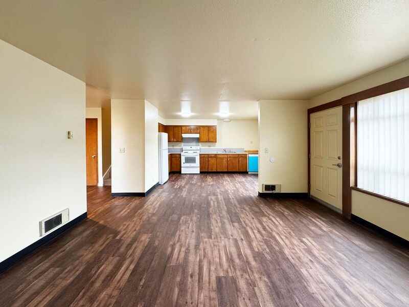 2077 Lemuria St - Photo 7 of 43