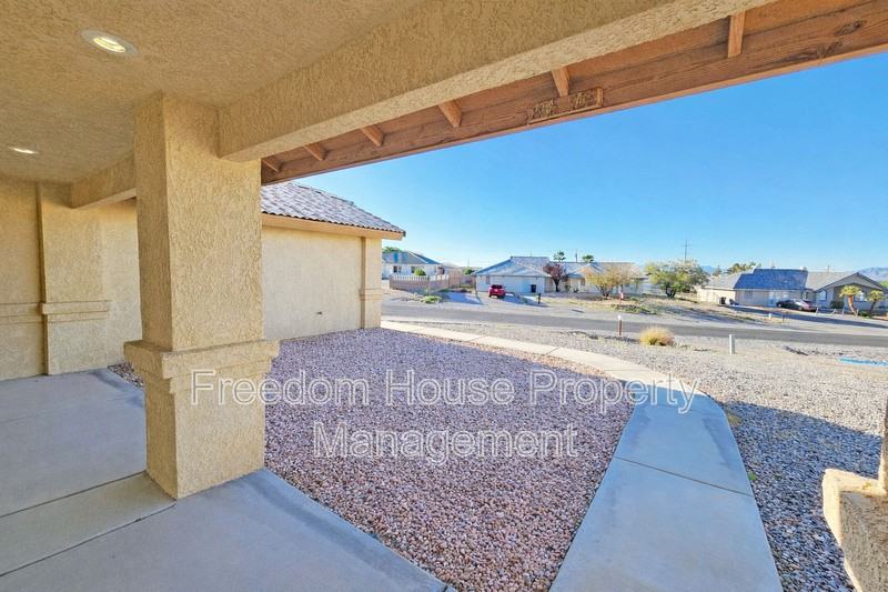 3280 Winery Rd - Photo 3 of 43